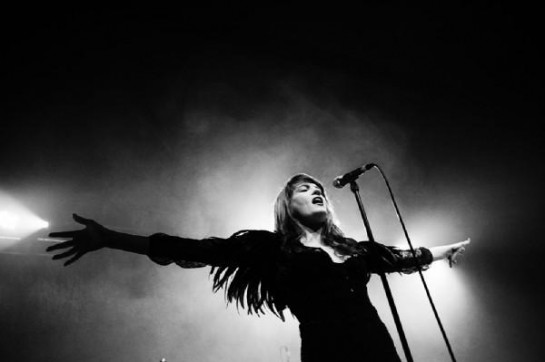 Florence and the Machine - No Light, No Light (Spector Ryan Gosling Remix)